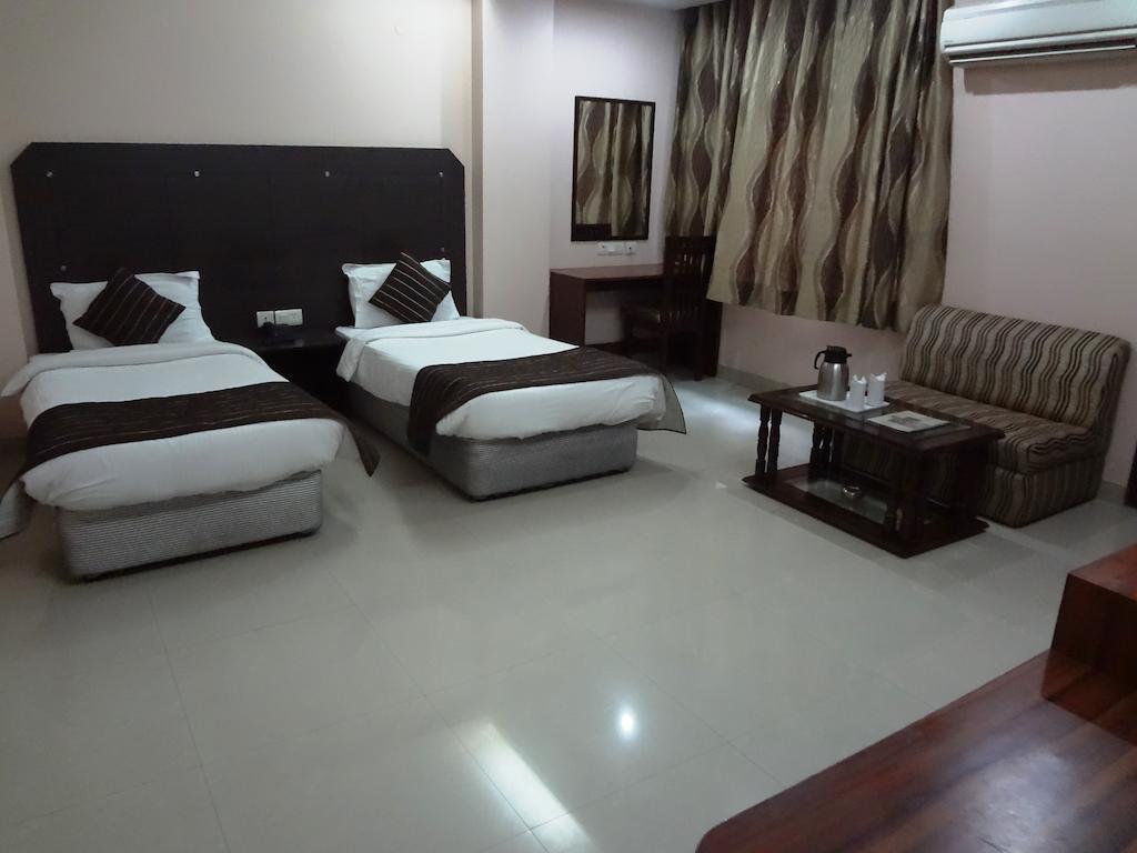 Hotel Kyron Delhi  Room photo